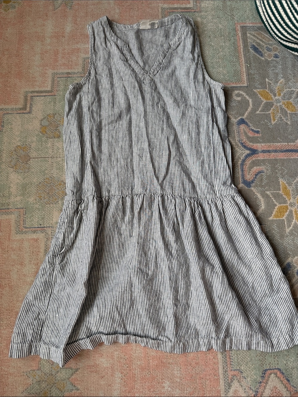 Artisan Ny Striped Linen Top in Navy & White